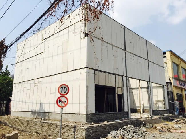 水泥輕質(zhì)隔墻板有哪些用途