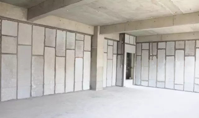 FPB輕質復合夾芯墻板照亮節(jié)能建筑的發(fā)展之路