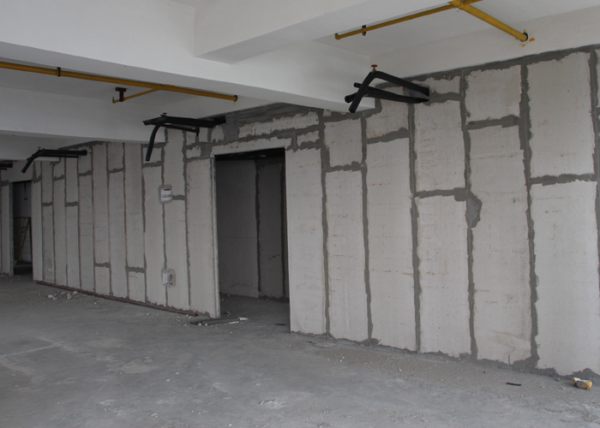 新型輕質(zhì)墻板對比傳統(tǒng)墻體好在哪里？