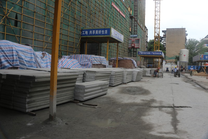 武漢協(xié)和醫(yī)院輕質墻板工程施工案例