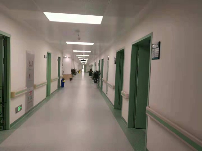 武漢協(xié)和醫(yī)院輕質墻板工程施工案例