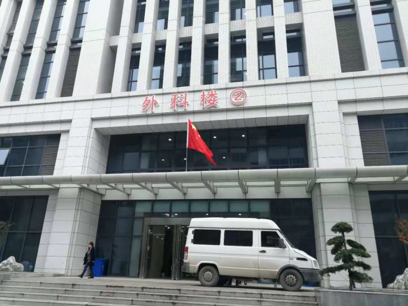 武漢協(xié)和醫(yī)院輕質墻板工程施工案例