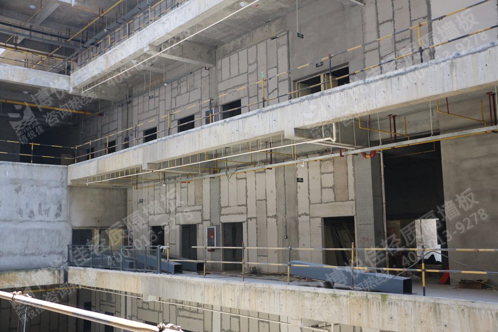 博悅佳工程案例圖片欣賞:新城陽光國際廣場輕質(zhì)隔墻工程