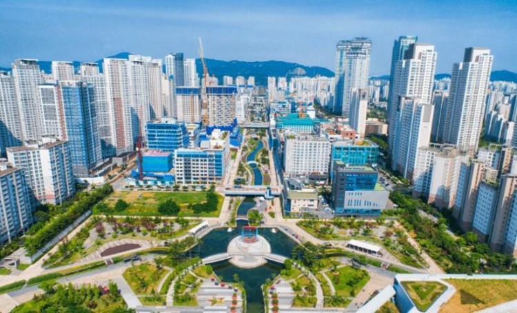 在“雙碳”長期目標指引下，綠色建筑發(fā)展迎強動力