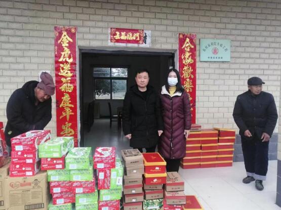 湖北博悅佳集團(tuán)春節(jié)前慰問福利院 活動(dòng)簡報(bào)